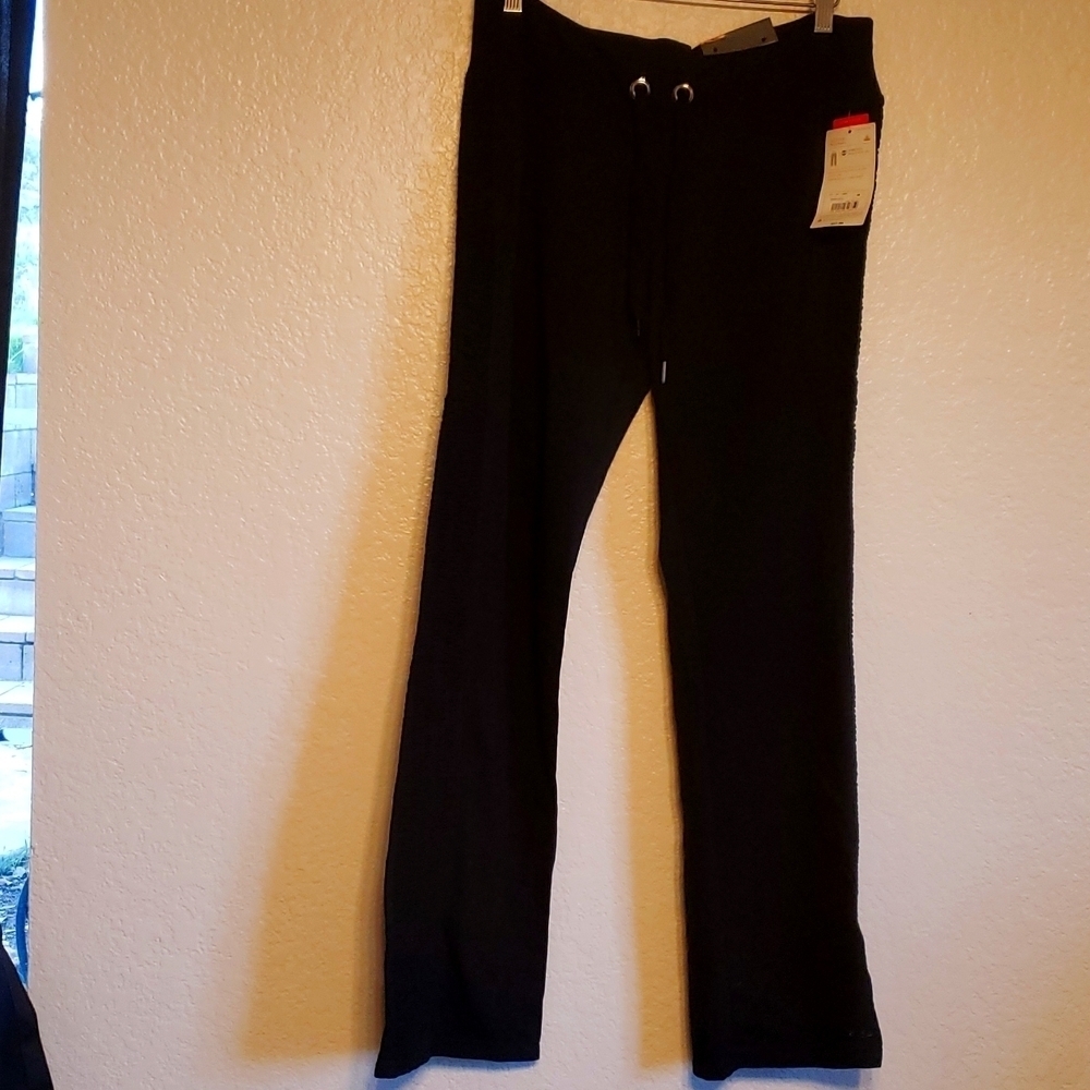 Champion active semi-fitted size M